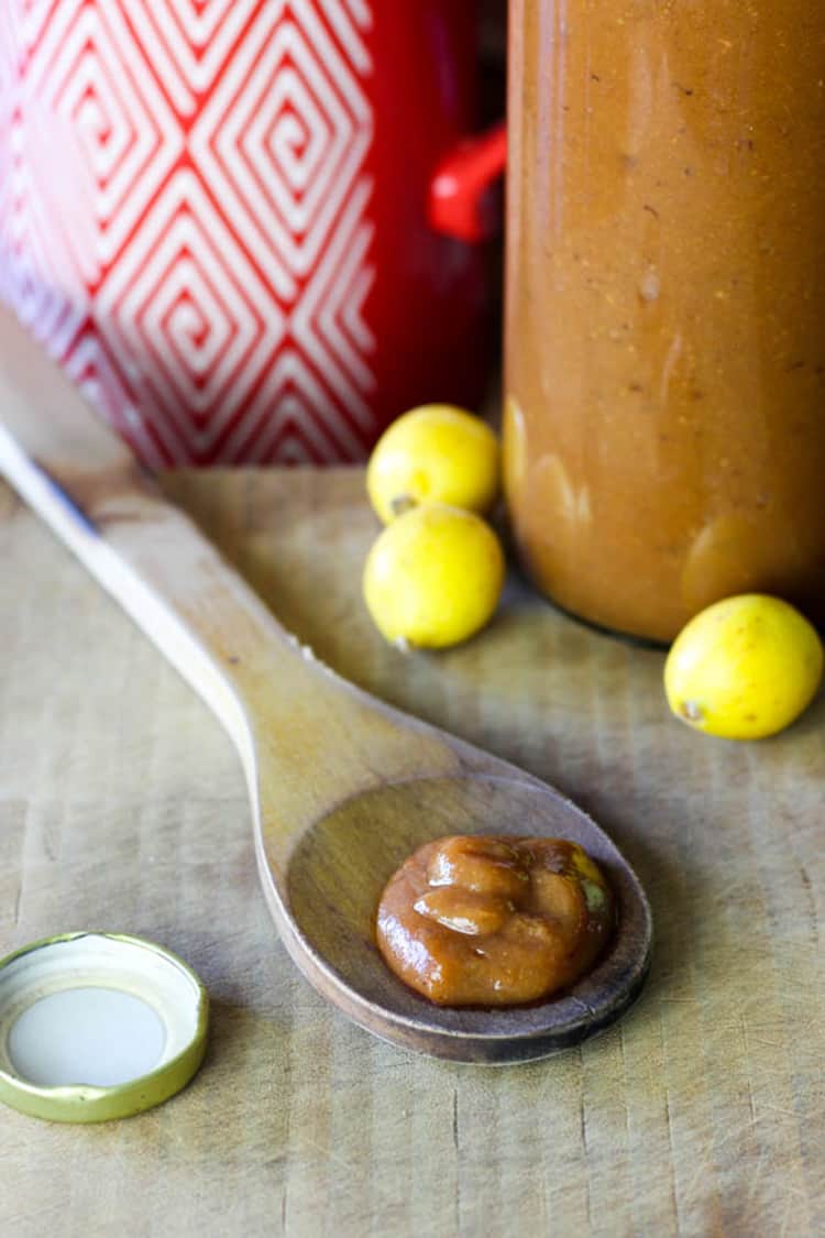 Loquat barbecue sauce. 