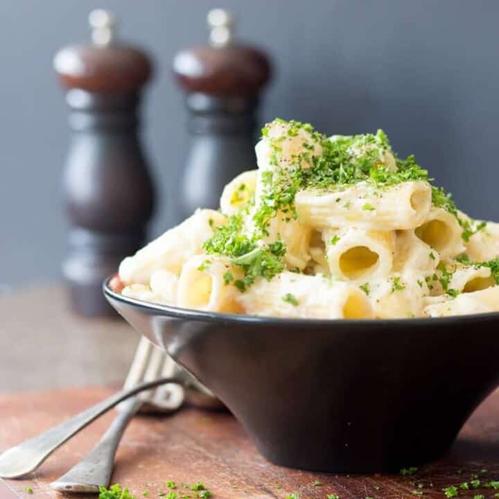 Creamy cauliflower sauce.