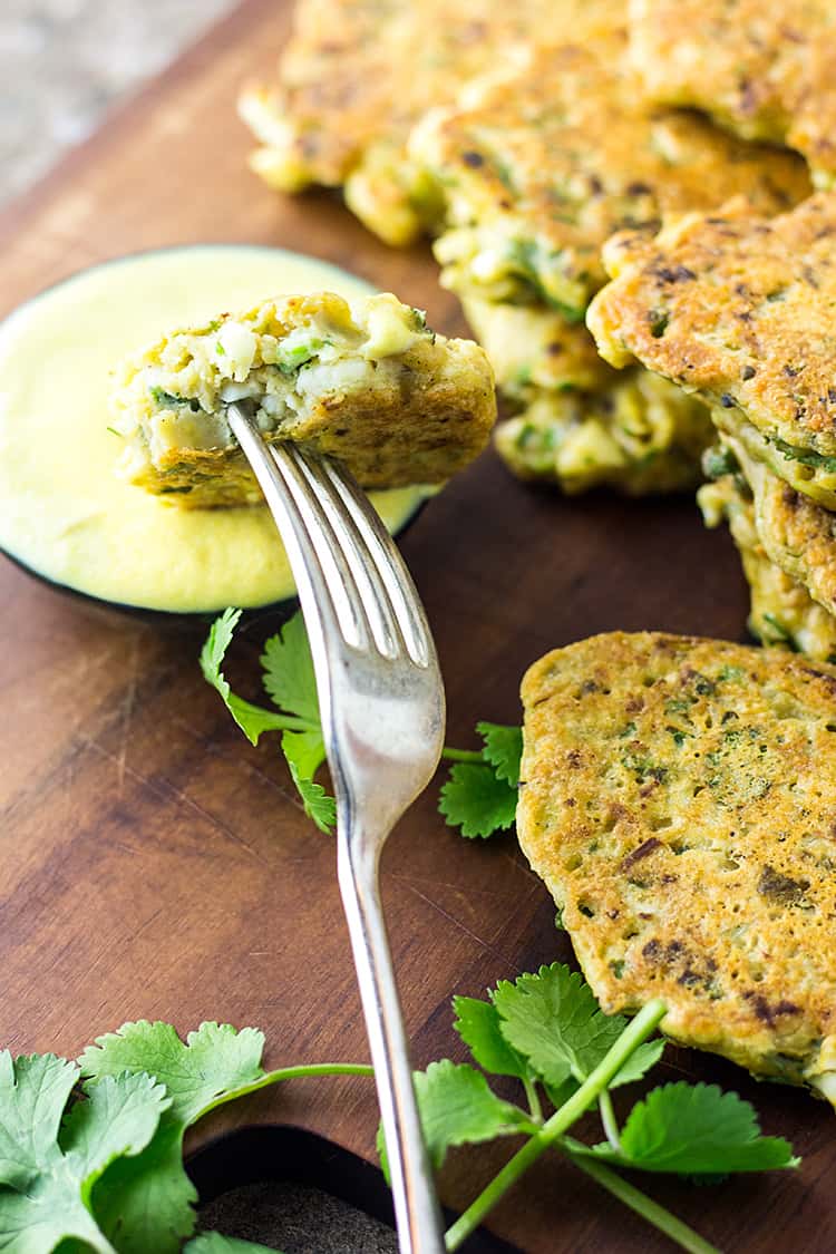 Spiced cauliflower fritters (vegan and gluten free). 