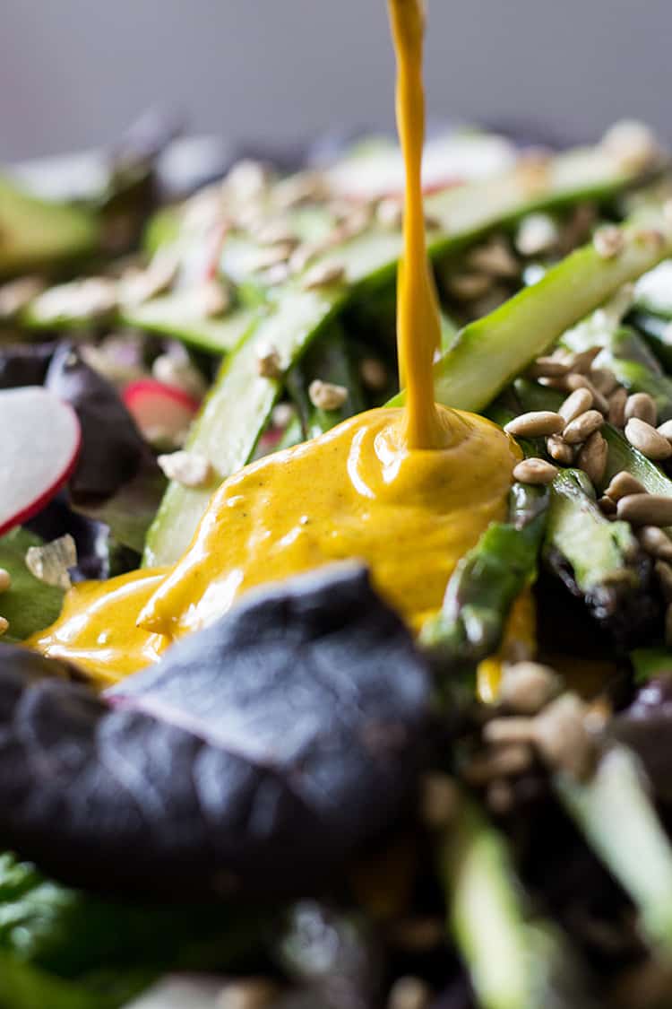 Asparagus salad with turmeric tahini dressing (vegan and gluten free). 