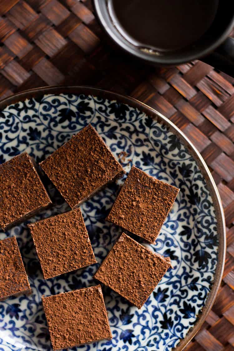 Sweet potato and coconut butter fudge (gluten free, vegan, sugar free). 