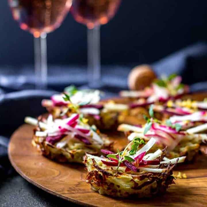 Potato nests with radish, apple and beetroot (vegan and gluten free).