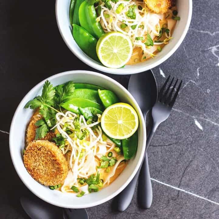 Thai curry noodles with chilli and lime cakes (vegan).
