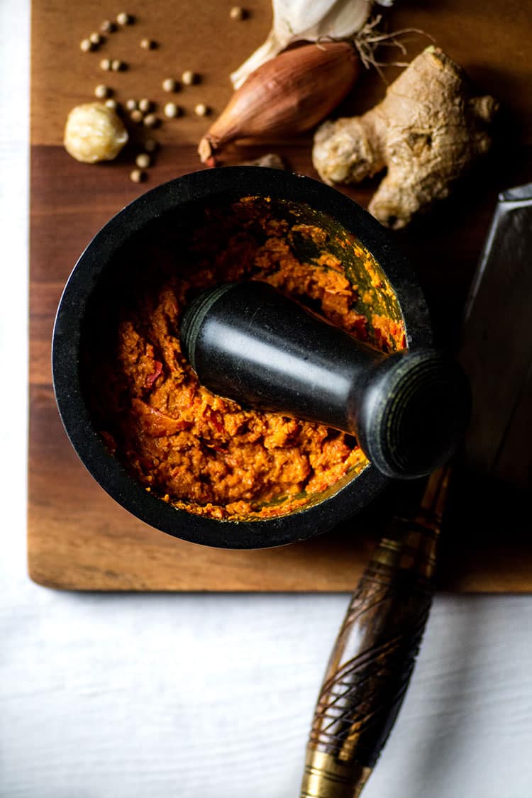Balinese curry paste in a mortar and pestle. 