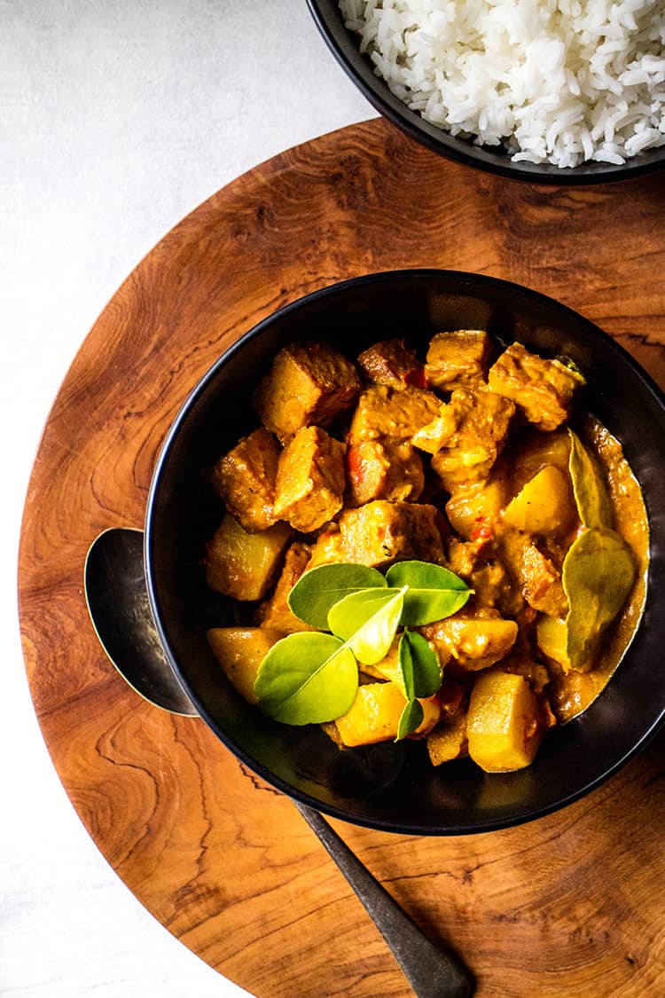 Balinese tempeh and potato curry (vegan and gluten free). 