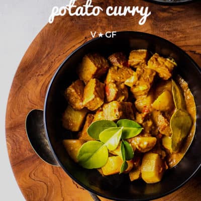A fragrantly spicy vegan Balinese tempeh and potato curry, with a made from scratch curry paste (or traditional base gede). Gluten free.